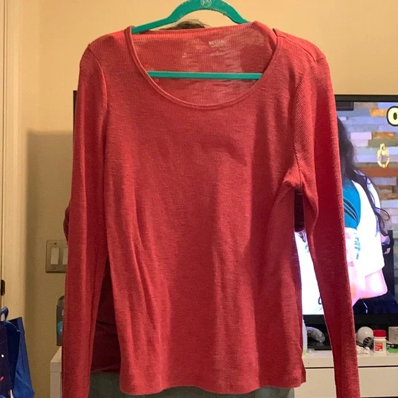 Mossimo - Picture 1 of 1